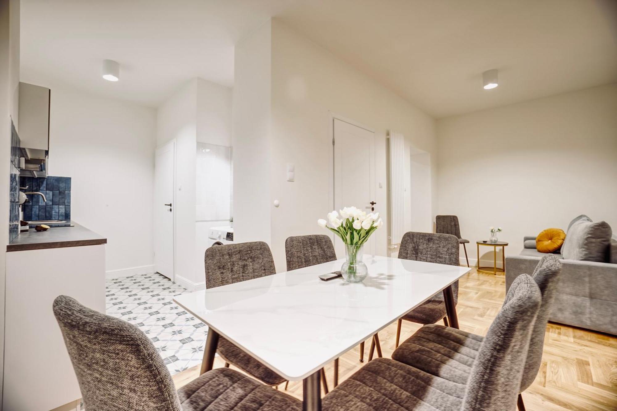 Warsaw Premium Apartments Old Town ภายนอก รูปภาพ